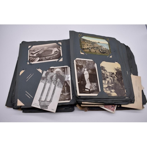 117 - POSTCARD ALBUM: substantial vintage album containing approx 465 postcards, many World War I period h... 