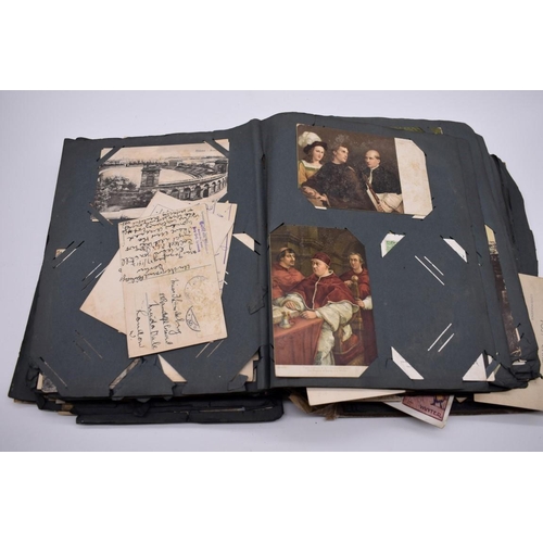 117 - POSTCARD ALBUM: substantial vintage album containing approx 465 postcards, many World War I period h... 