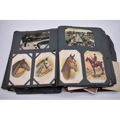 117 - POSTCARD ALBUM: substantial vintage album containing approx 465 postcards, many World War I period h... 