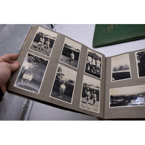 132 - PHOTOGRAPH ALBUMS: SINGAPORE: album of b&w snapshot photographs, family and military live Singap... 