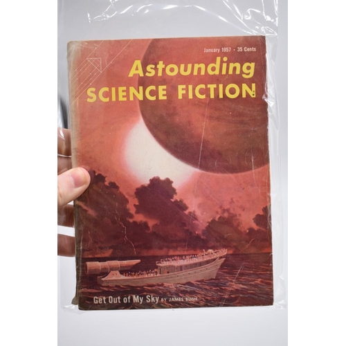 164 - ASTOUNDING SCIENCE FICTION: collection of 19 issues, 1948-1960, printed wrappers with some wear. (19... 