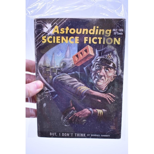 164 - ASTOUNDING SCIENCE FICTION: collection of 19 issues, 1948-1960, printed wrappers with some wear. (19... 