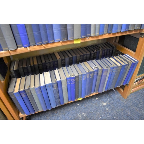 207 - OXFORD WORLDS CLASSICS: a very large collection of over 1500 volumes over 28 shelves, mixed ser... 