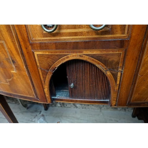 1108 - A small early 19th century mahogany and line inlaid bowfront sideboard, 91.5cm wide. ... 