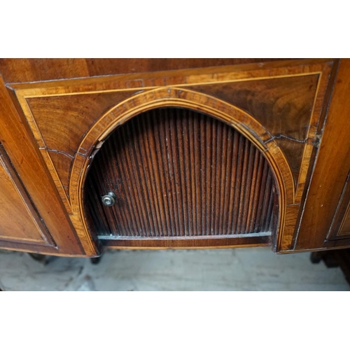 1108 - A small early 19th century mahogany and line inlaid bowfront sideboard, 91.5cm wide. ... 