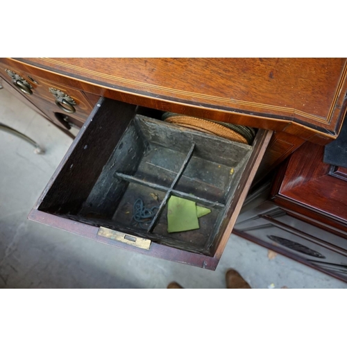 1108 - A small early 19th century mahogany and line inlaid bowfront sideboard, 91.5cm wide. ... 