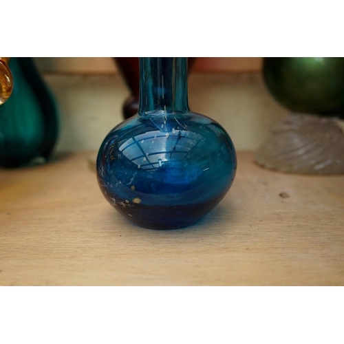 1124 - A mixed group of English and Continental glass, largest 28.5cm high. 