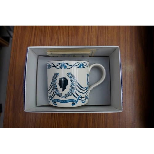 1135 - A collection of Wedgewood pottery, to include: five royal commemorative tankards; and a collection o... 