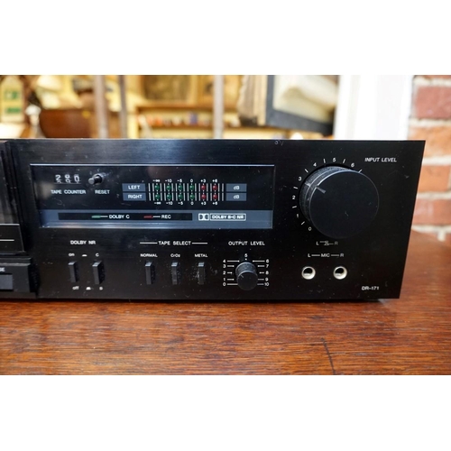 1242 - A Denon DR-171 tape deck.