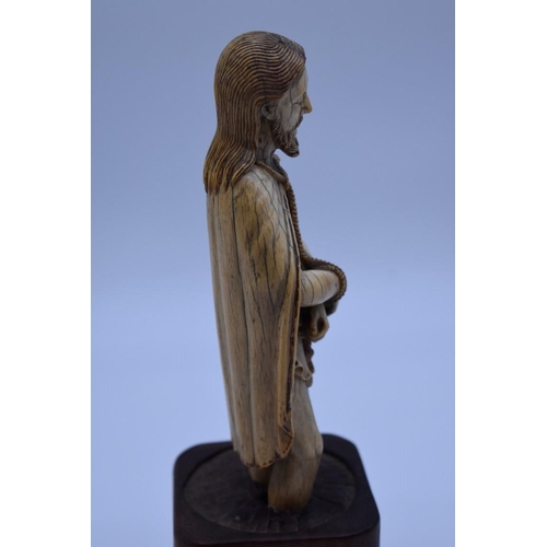 1249 - A good Continental carved ivory figure of Jesus Christ, probably late mediaeval, the standing f... 