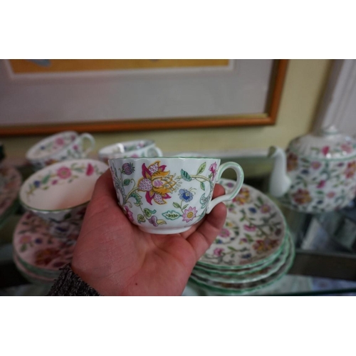 1278 - A Minton 'Haddon Hall' pattern part tea service, (s.d.).