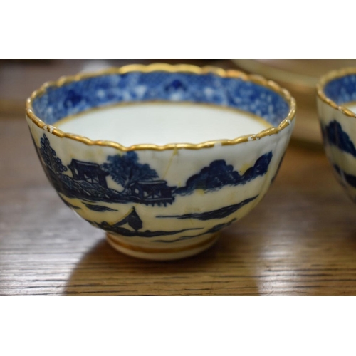 1580 - A small collection of Worcester first period teawares; together with a Chinese blue and white teapot... 