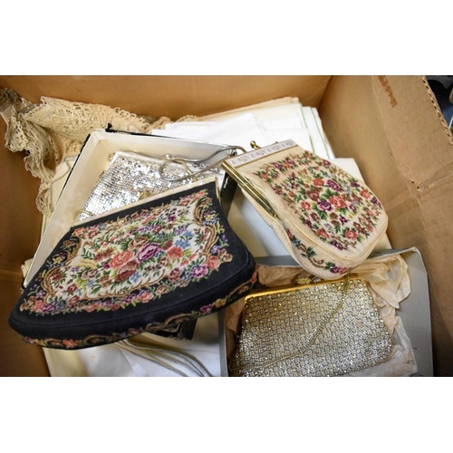 1621 - A collection of lace, linen and whitework; together with four vintage evening bags.