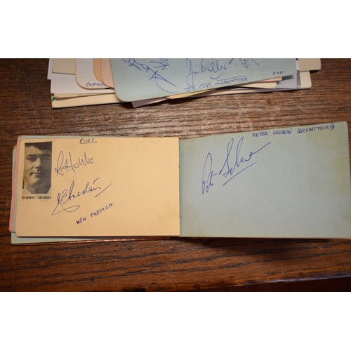 138 - SPORT, AUTOGRAPHS: small format autograph album, mid-20thc, contents full with various autograp... 