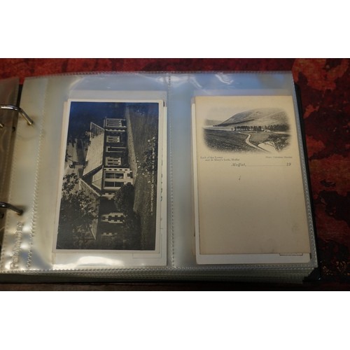 118 - POSTCARDS: misc collection of approx 212 postcards, chiefly topographical, contained in two modern a... 