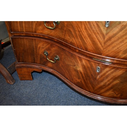 1458 - A good George III figured mahogany serpentine fronted chest of drawers, the frieze drawer with a bru... 