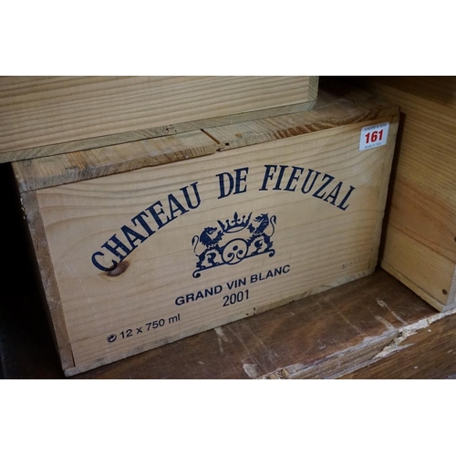 161 - A case of twelve 75cl bottles of Chateau de Fieuzal Blanc, 2001, Pessac-Leognan, in owc. (12)PLEASE ... 