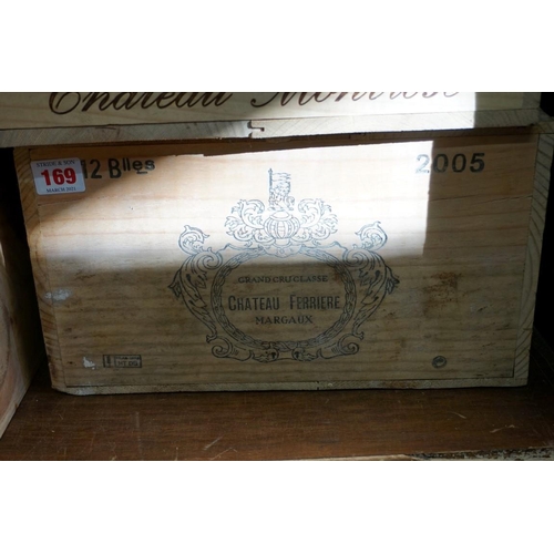 169 - A case of twelve 75cl bottles of Chateau Ferriere, 2005, Margaux, in owc. (12)