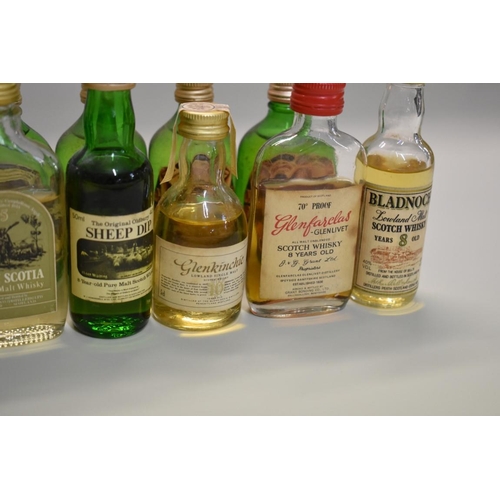 534 - A collection of old single malt whisky miniatures, to include Glenfiddich examples. (47)... 