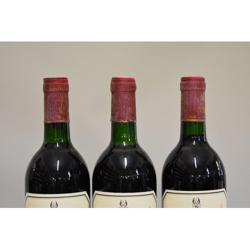 565 - Three 75cl bottles of Chateau Monbrison, 1988, Cru Bourgeois Margaux. (3)