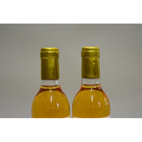 597 - Two 37.5cl bottles of Chateau Climens 1er Cru, Sauternes-Barsac, 1988, (2).