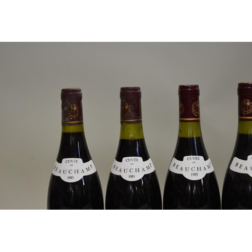 619 - Six 75cl bottles of Gigondas Cuvee Beauchamps, 1985, Chateau Montmirail. (6)