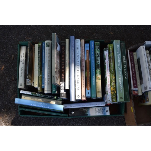 1095 - Two boxes of gardening books. Collection of this lot is strictly by appointment on Saturday 26th Jun... 