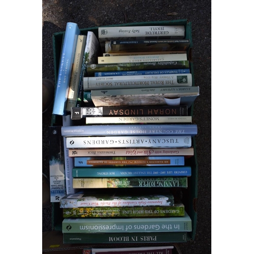 1095 - Two boxes of gardening books. Collection of this lot is strictly by appointment on Saturday 26th Jun... 