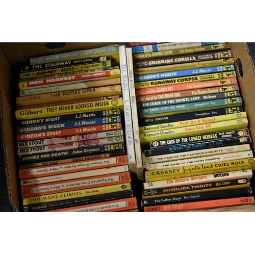 134 - PAPERBACK CRIME: collection of approx 65 vintage crime paperbacks, including publications by Pa... 