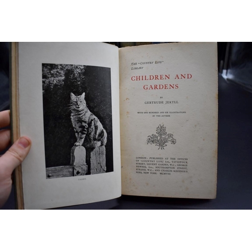 70 - JEKYLL (Gertrude & ELGOOD, George): 'Some English Gardens...' Longmans, Green & Co, 193... 