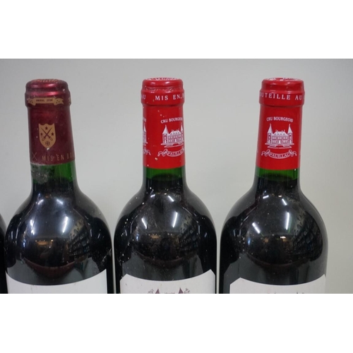 772 - Four 75cl bottles of Chateau Labegorce Zede, Margaux, 2002; together with two 75cl bottles of Chatea... 