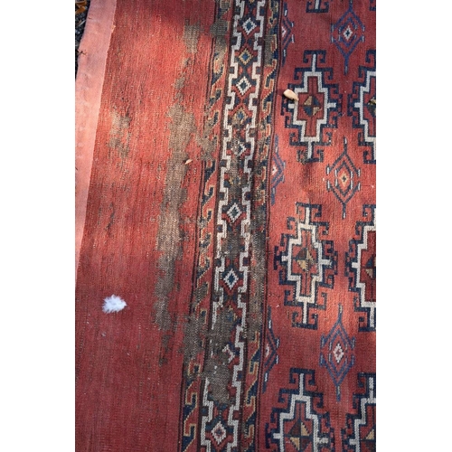 1104 - (LC) A square Persian rug, having repeated medallions to central field, with geometric borders 122 x... 