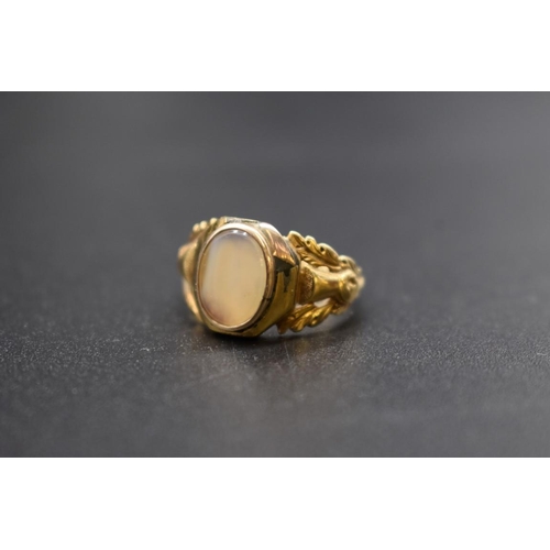 89 - A George IV 18ct gold memorial signet ring, engraved to inside 'In memory of Mrs Marion Draper, Obt ... 