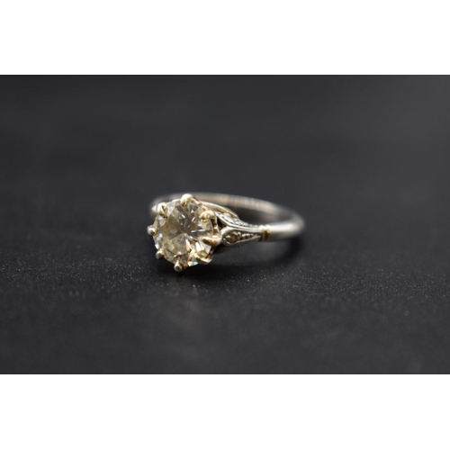 92 - A white metal diamond solitaire ring, of approximately 1.8ct, size O 1/2, gross weight 5.9g.... 