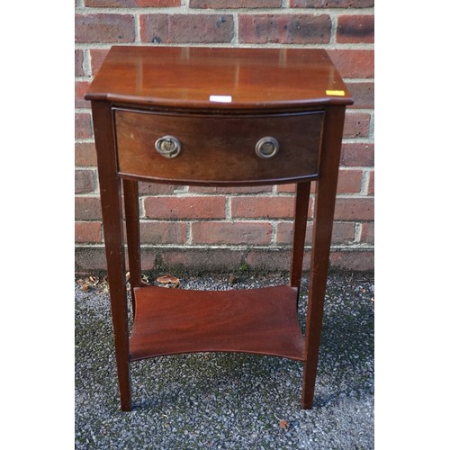 1060a - A mahogany bedside table, having one drawer.