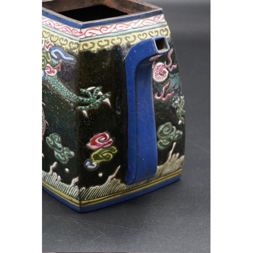 1310 - A Chinese enamelled yixing teapot, 18th/19th century, seal mark to base, painted with dragons, with ... 