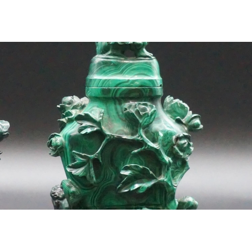 1316 - A pair of Chinese carved malachite and rose quartz vases and covers, 19th century, on carved an... 