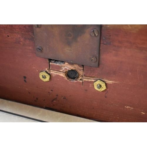 1407 - A Regency mahogany and inlaid chest of drawers, possibly Scottish, 106.5cm wide.