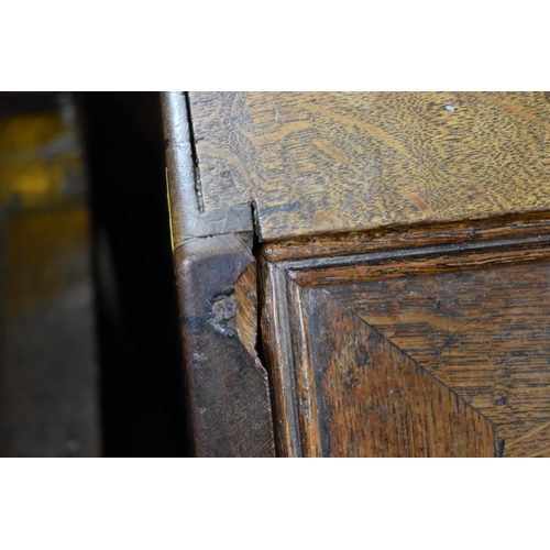 1420 - An 18th century oak bureau, 91cm wide.