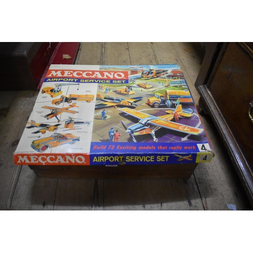 1431 - A Meccano 'Airport Service Set', (incomplete); together with a further quantity of Meccano.  &n... 