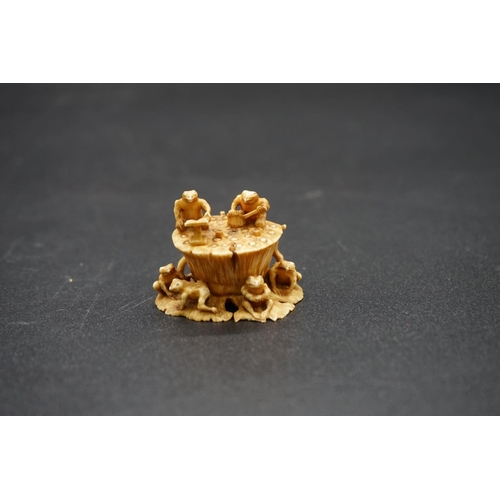 1273 - A carved Japanese ivory netsuke, by Gyokuzan, Edo, depicting toads on a lily pad, signed, 3.6cm wide... 