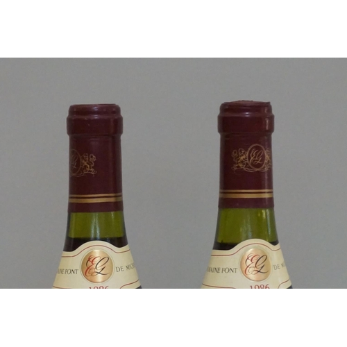 105 - Two 75cl bottles of Chateauneuf du Pape Font de Michelle, 1986, Gonnet. (2)