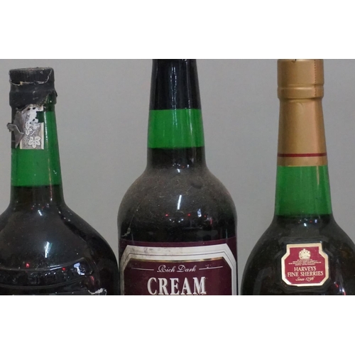 148 - A 37.5cl bottle of Taylor's 2001 LBV port; together with a 75cl bottle of Pitters Tawny port; a 75cl... 