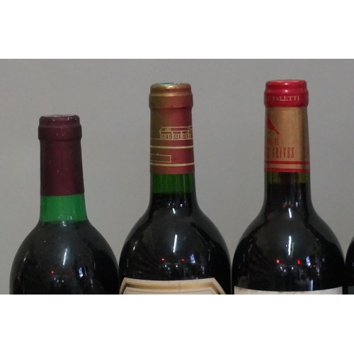 157 - Nine 75cl bottles of wine, to include Merlot and Bordeaux. (9)