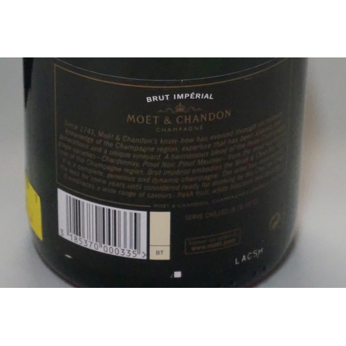 52 - A 75cl bottle of Moet & Chandon 'Swarovski' NV champagne, in box.