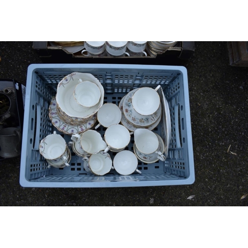 1028 - A Royal Doulton 'Morning Star' part teaset; together with other various teawares. ... 