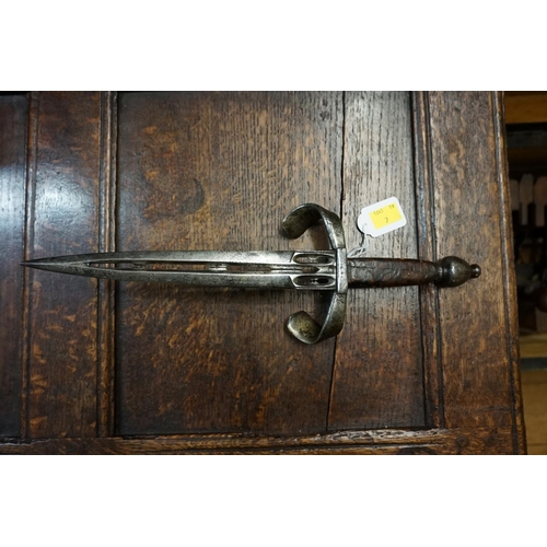 1756 - A rare Continental Renaissance left handed or parrying dagger, with 23cm bifurcated blade.... 