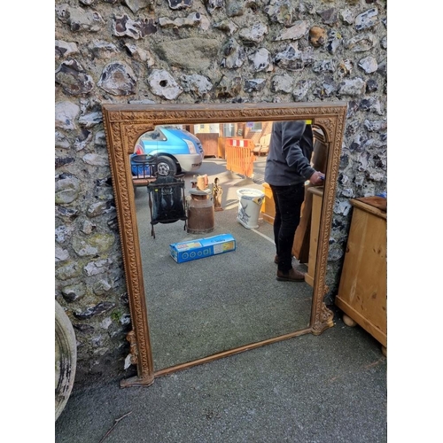 1092 - A gilt framed wall mirror, 132cm high x 128cm wide.