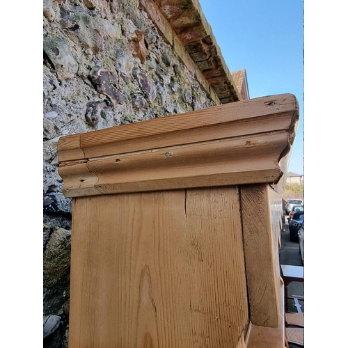 1093 - An old pine dresser and rack, 120cm wide x 194cm high.