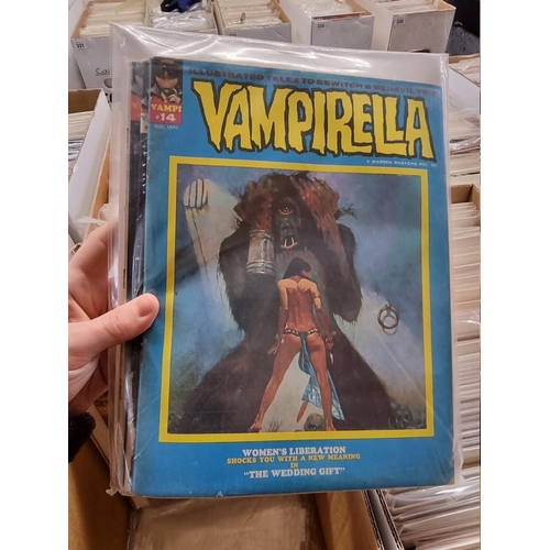 318 - CREEPY/EERIE: collection of approx 74 comics to include Creepy, Eerie, Vampirella, and related ... 